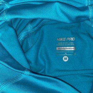 Nike running turtleneck